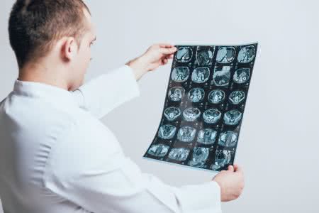 MC | Berufshaftpflichtversicherung Neurologe