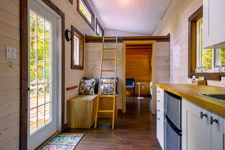 MoneyCheck - Tiny Houses