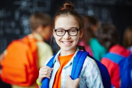 MoneyCheck | Brillenversicherung Kinder 